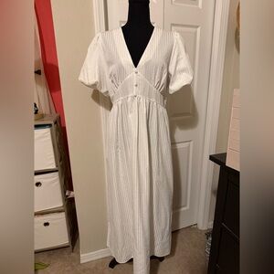 NWOT Primark White textured Midi Dress size 12 puff sleeves